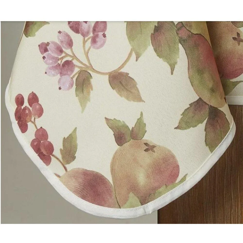 1 Printed Fabric Tablecloth,52